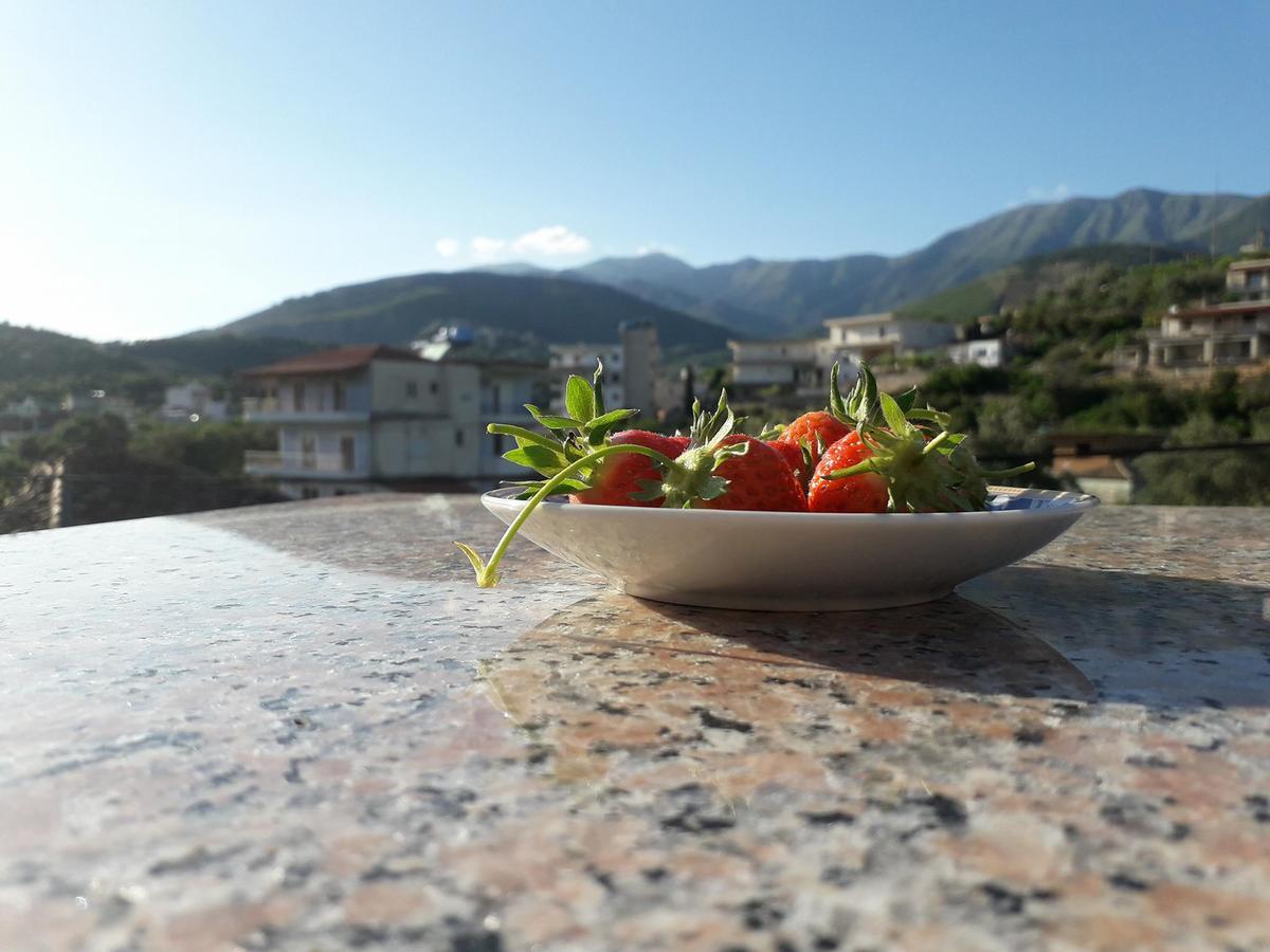 Sunset Guest House Himarë Exterior foto