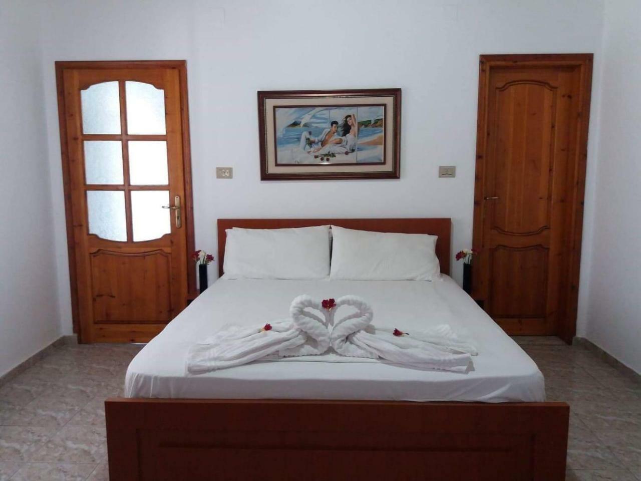 Sunset Guest House Himarë Exterior foto